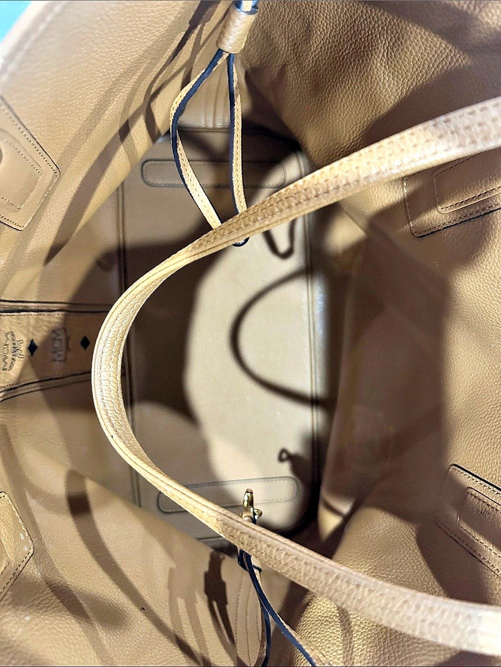 MCM Stark Visetos Shopper Tote Brown & Cream - Picture 5 of 7